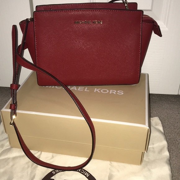 NWOT Red Michael Kors Selma bag cross body - Picture 8 of 8